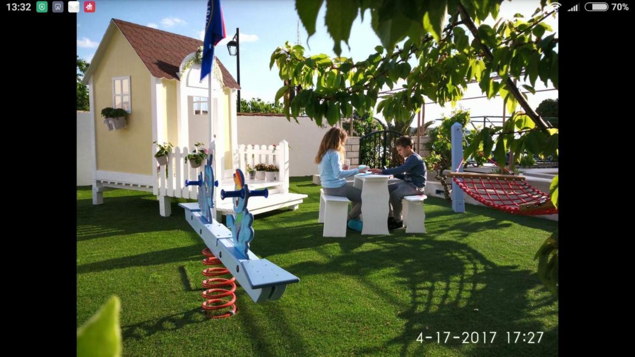 Apartments Gina Trogir Exterior foto