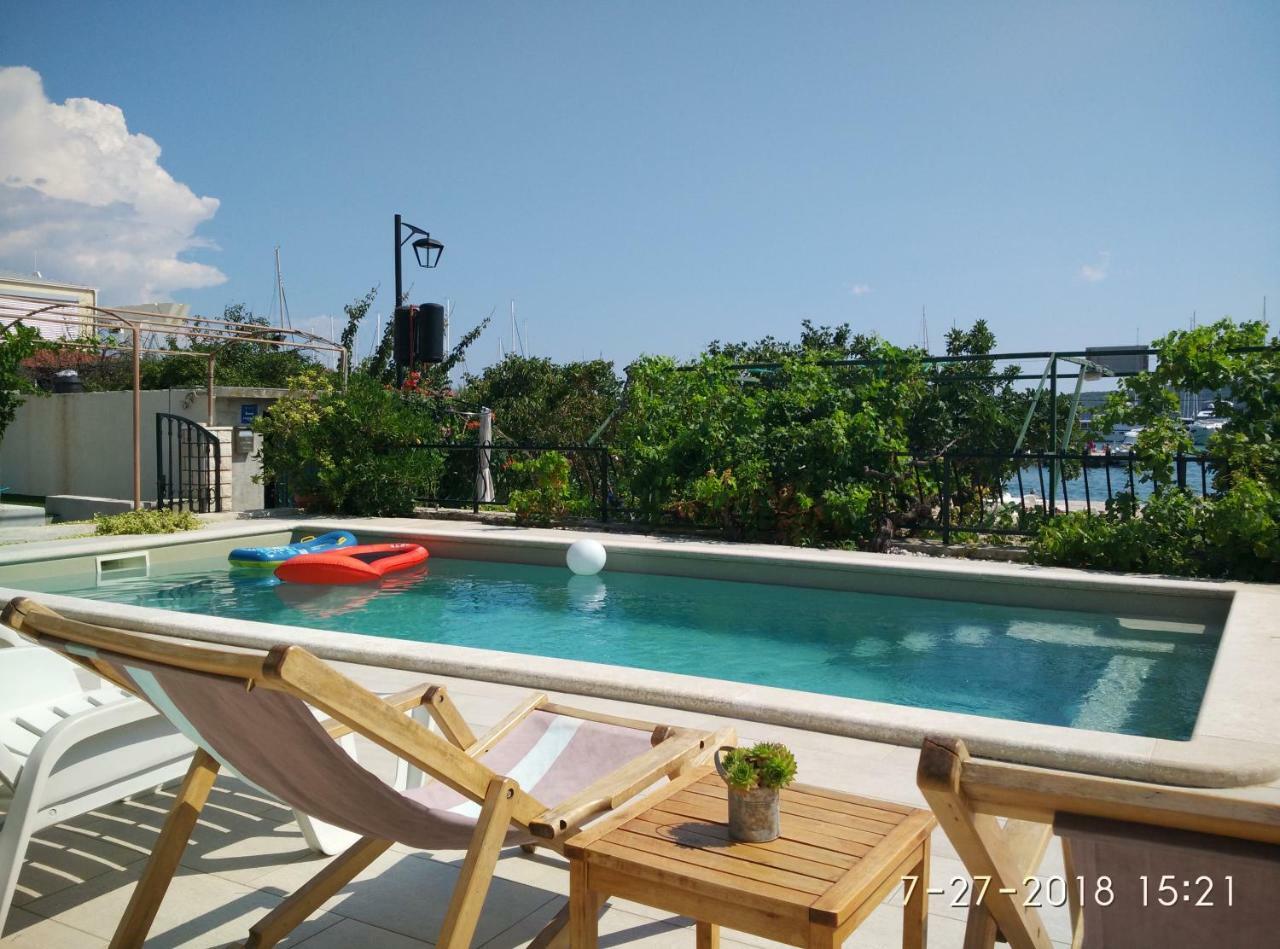Apartments Gina Trogir Exterior foto